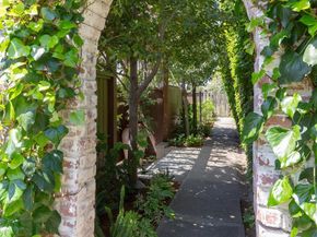 17 Roble Ct, Berkeley CA 94705