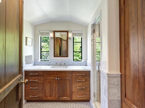 17 Roble Ct, Berkeley CA 94705