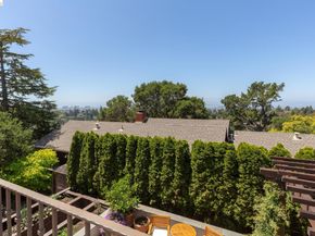 17 Roble Ct, Berkeley CA 94705
