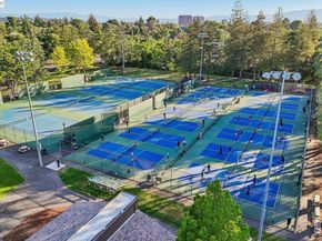 1970 N 6Th St, Concord CA 94519