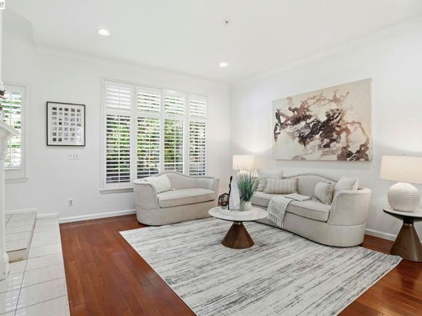 441 Camille Cir 12, San Jose CA 95134