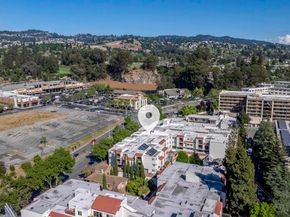 2005 Pleasant Valley Ave 103, Oakland CA 94611