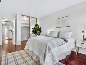 2005 Pleasant Valley Ave 103, Oakland CA 94611