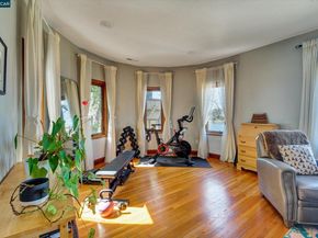 2038 2040 Lakeshore, Oakland CA 94606