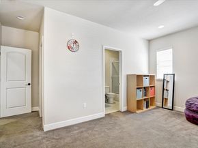 576 Heligan Ln 2, Livermore CA 94551