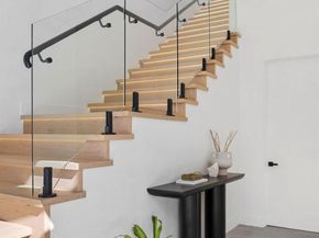 1675 Trestle Glen Rd, Oakland CA 94610