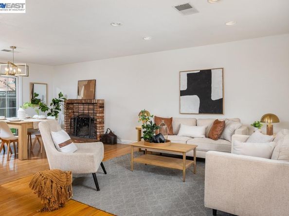 924 Lambaren Ave, Livermore CA 94551