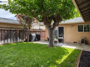 924 Lambaren Ave, Livermore CA 94551