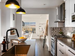 3009 Broadmoor View, Oakland CA 94605