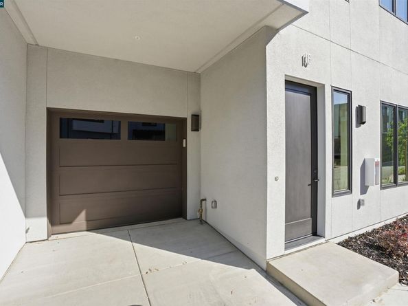 80 Woodbury Highlands Place 16, Lafayette CA 94549