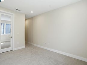 80 Woodbury Highlands Place 16, Lafayette CA 94549