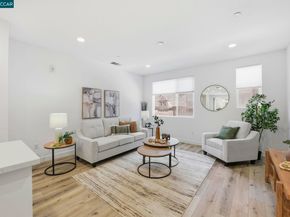 150 Uptown Cir, Oakland CA 94607