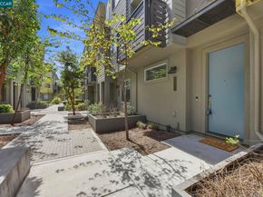 150 Uptown Cir, Oakland CA 94607