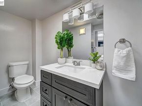 1451 13th Street 1, Oakland CA 94607