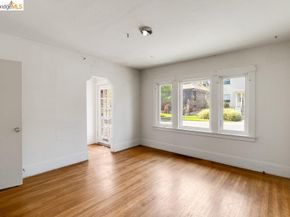 1415 Hampel Street, Oakland CA 94602