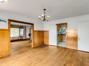 1415 Hampel Street, Oakland CA 94602