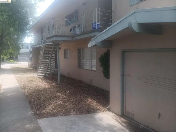 3434 California St, Oakland CA 94602