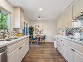 7900 Hansom Dr, Oakland CA 94605