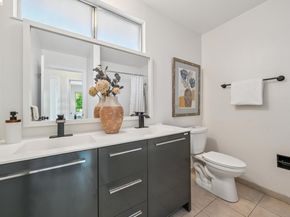 7900 Hansom Dr, Oakland CA 94605