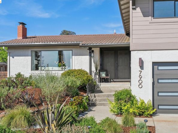 7900 Hansom Dr, Oakland CA 94605