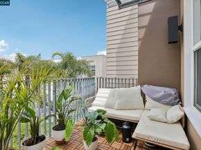 5900 3Rd St 2414, San Francisco CA 94124