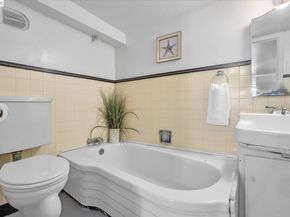 2114 Marin Ave, Berkeley CA 94707