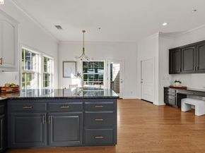 6203 Westwood Way, Oakland CA 94611