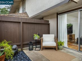 5509 Roundtree Dr E, Concord CA 94521