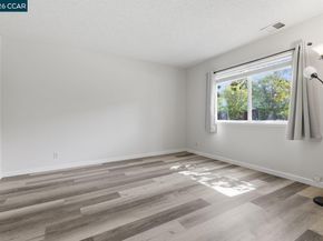 1423 Saint James Pkwy, Concord CA 94521