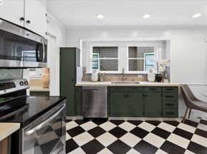 3103 Central Ave, Alameda CA 94501