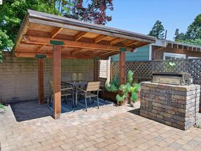 3103 Central Ave, Alameda CA 94501