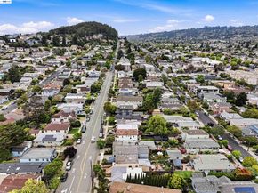 955 Jackson St, Albany CA 94706