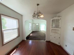 955 Jackson St, Albany CA 94706
