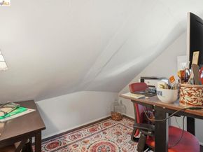 1134 Chatham Rd, Oakland CA 94610