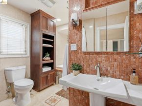 1134 Chatham Rd, Oakland CA 94610