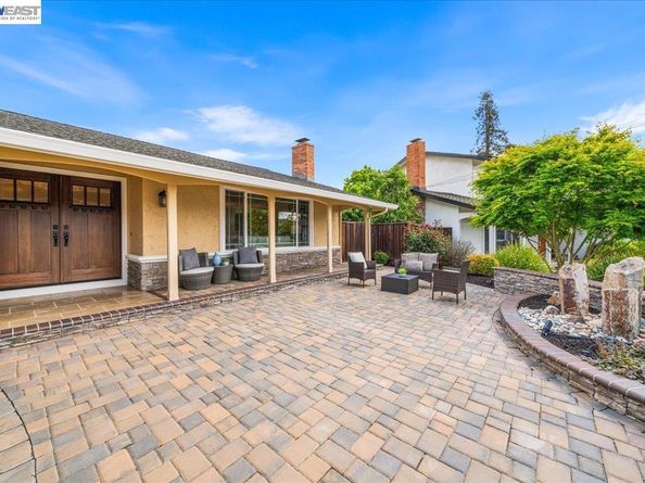 7295 Kolb Pl, Dublin CA 94568