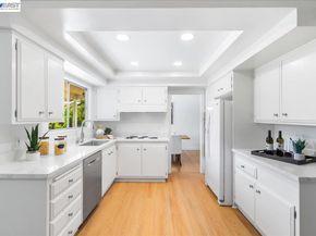7295 Kolb Pl, Dublin CA 94568