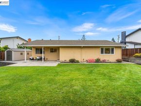 7295 Kolb Pl, Dublin CA 94568