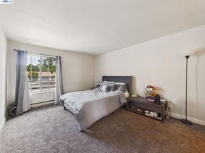 1750 Halford Ave 211, Santa Clara CA 95051