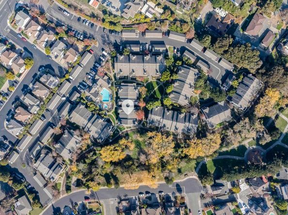 611 Waterford Pl, Pinole CA 94564