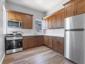 3214 13Th Ave, Oakland CA 94610