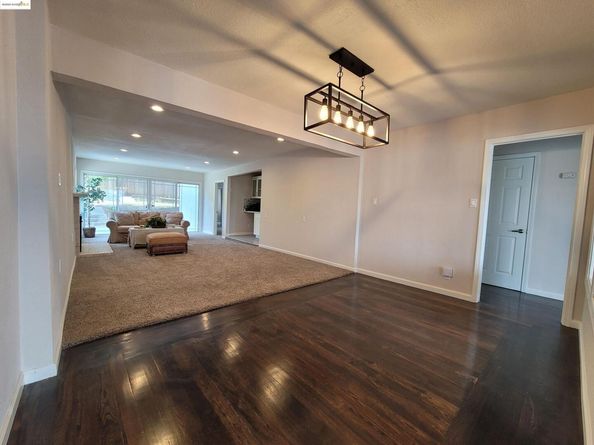 7856 Ney Ave, Oakland CA 94605