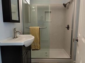 7856 Ney Ave, Oakland CA 94605