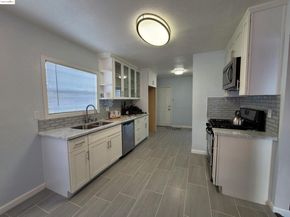 7856 Ney Ave, Oakland CA 94605