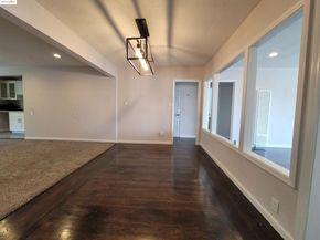 7856 Ney Ave, Oakland CA 94605