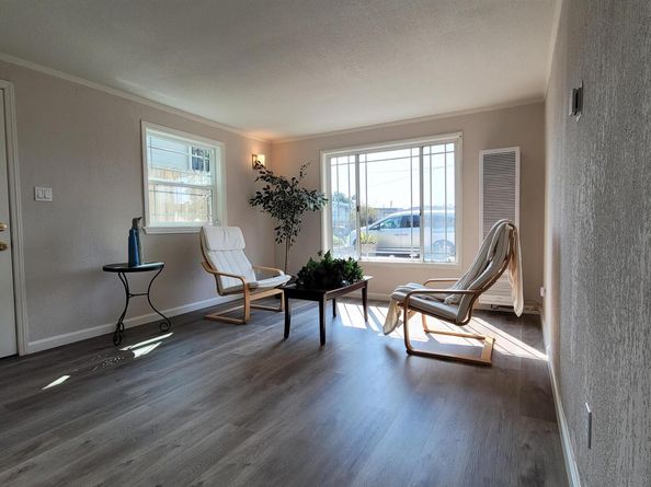 7856 Ney Ave, Oakland CA 94605