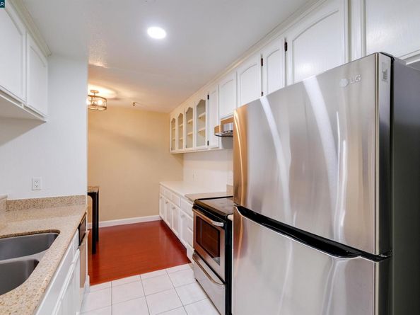 1132 carpentier st 210, San Leandro CA 94577