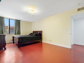 1132 carpentier st 210, San Leandro CA 94577