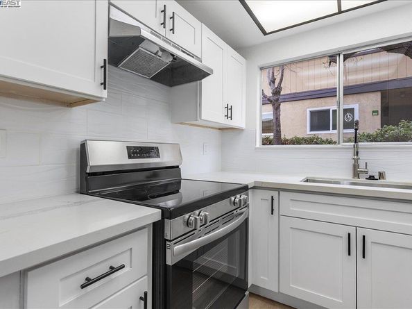 10401 Shaw St 401, Oakland CA 94605