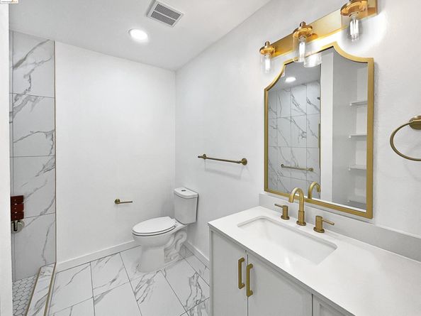 1023 Delna Manor Lane, San Jose CA 95128
